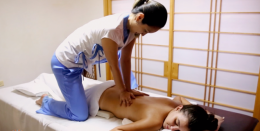 Massagem Relaxante: 5 Sinais que Você Está Precisando